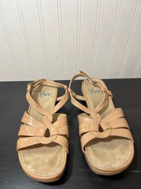 Yuu Nude Tan Strappy Comfort Slingback Sandals Women's Size 9M Alottie Boho